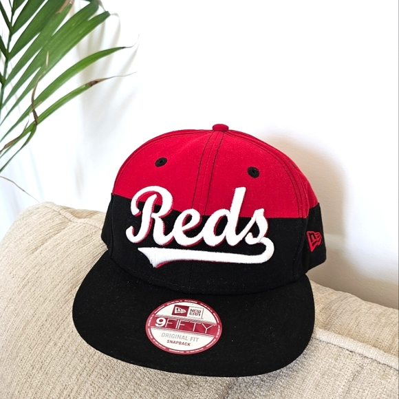 NEW Era 9Fifty Cincinnati Reds Snapback Hat Genuine MLB Merchandise - Picture 2 of 14